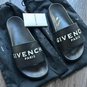 GIVENCHY SLIDES